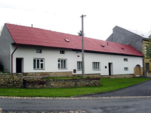 Rodn� d�m Josefa Jemelky v Tu��n�